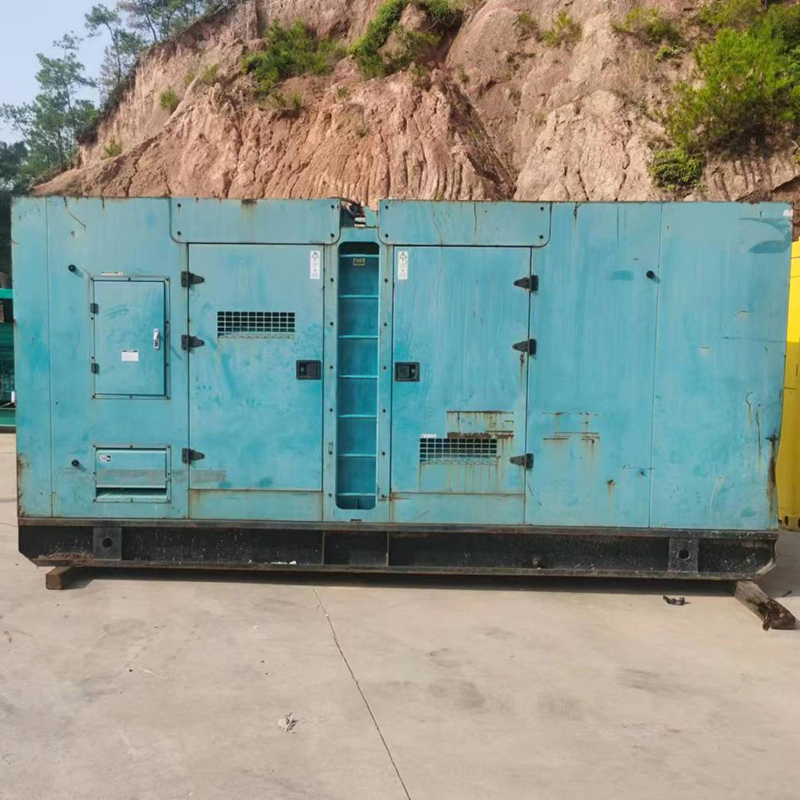 300KW康明斯发电机组出租