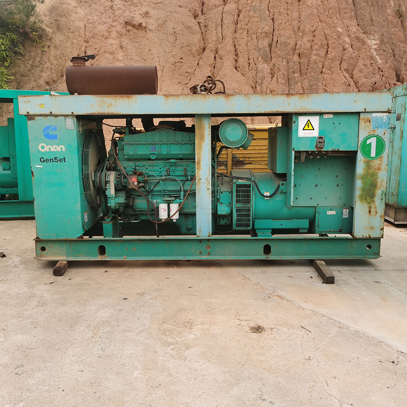 300KW康明斯二手发电机组销售价格-2012年出厂