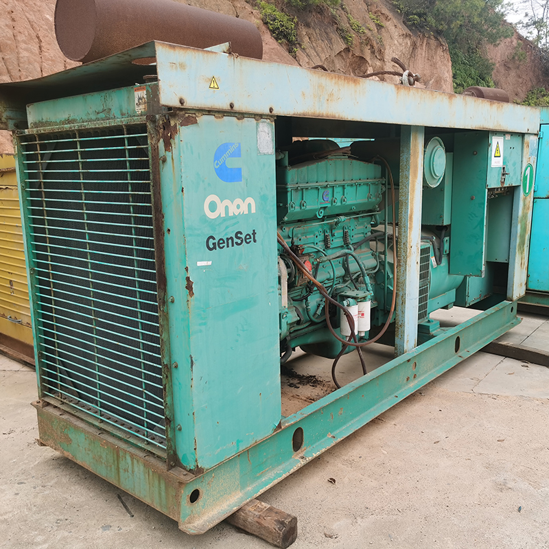 300KW康明斯二手发电机组销售价格-2012年出厂