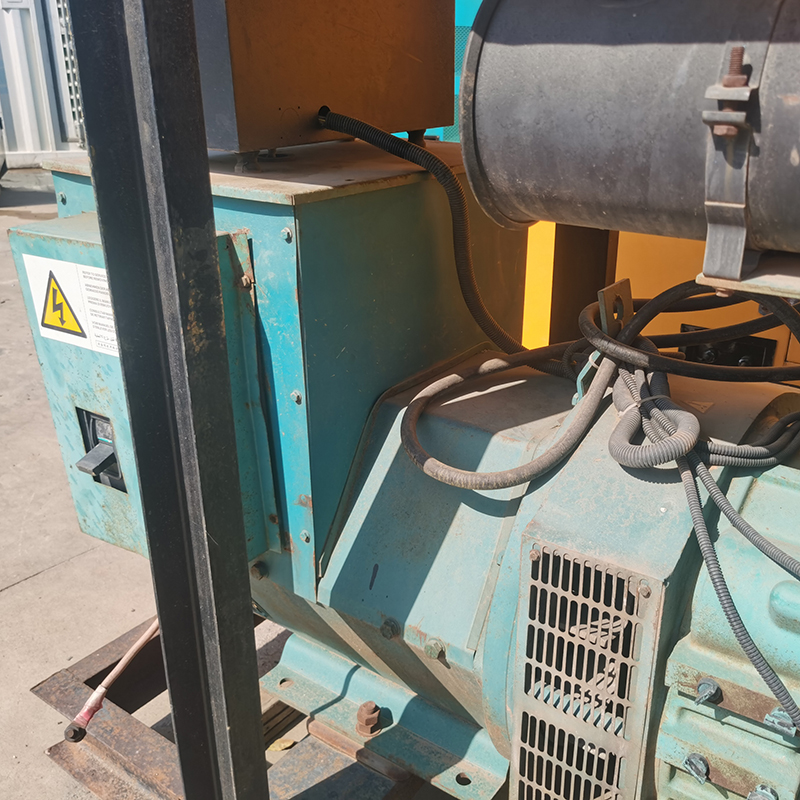 150KW东风康明斯二手发电机组销售-2011年出厂