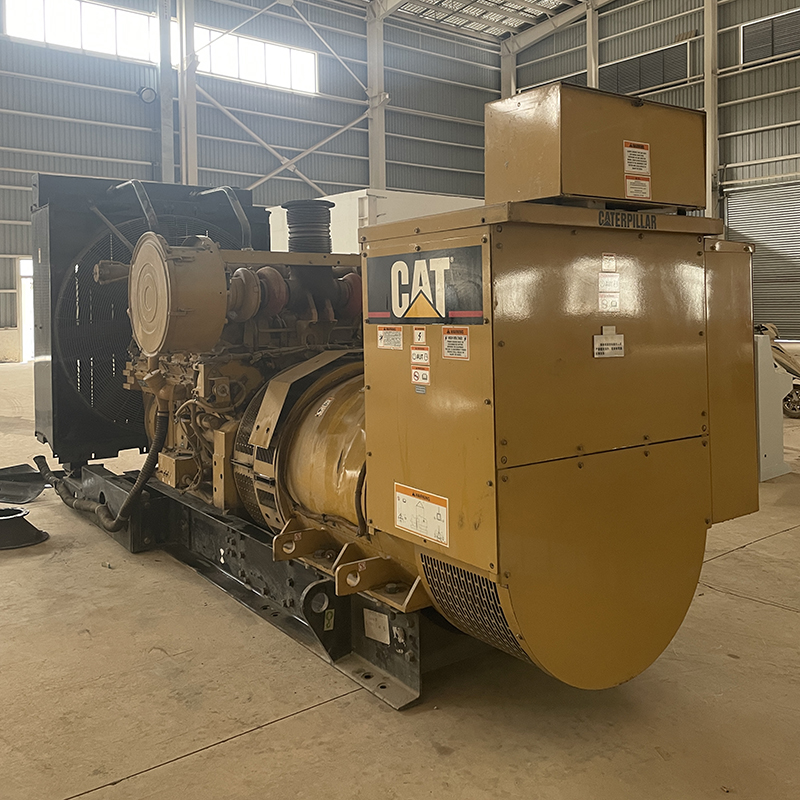 800KW卡特彼勒二手发电机组出售价格-2006年出厂