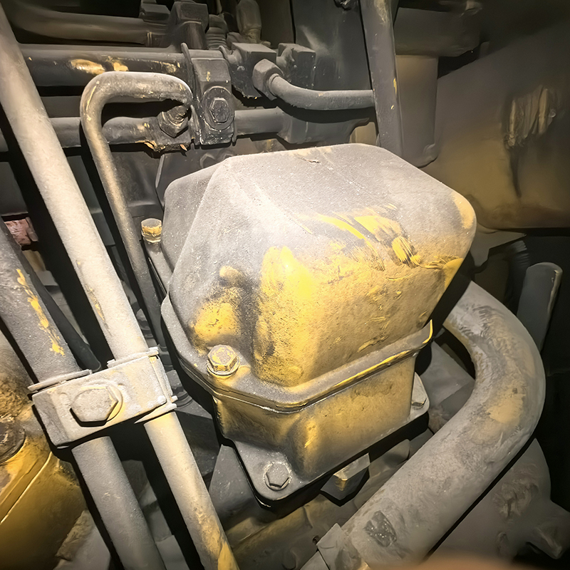 800KW卡特彼勒二手发电机组出售价格-2006年出厂