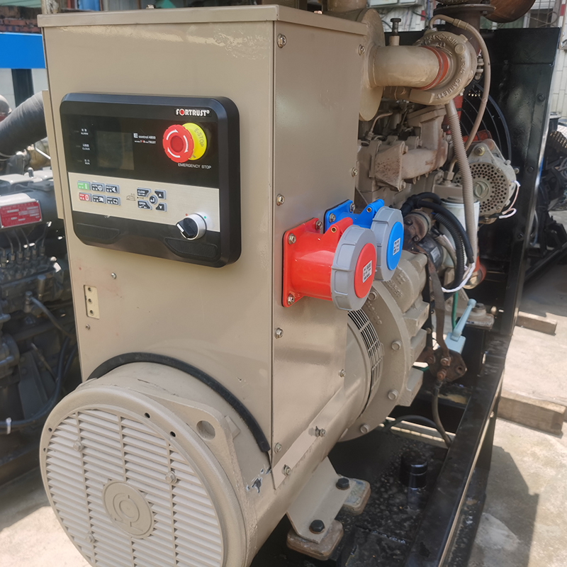 30KW东风康明斯二手发电机组出售-2008年出厂