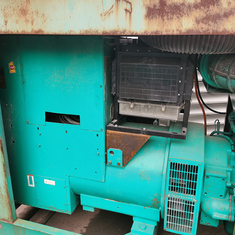 300KW美国康明斯二手发电机组出售-2009年出厂