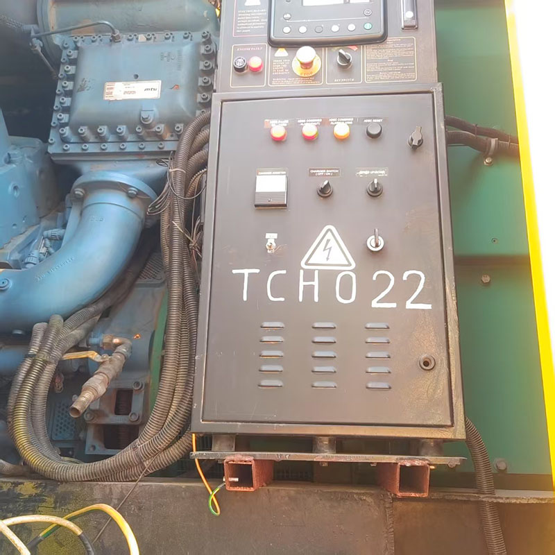 2500KW奔驰MTU二手发电机组出售-2010年出厂