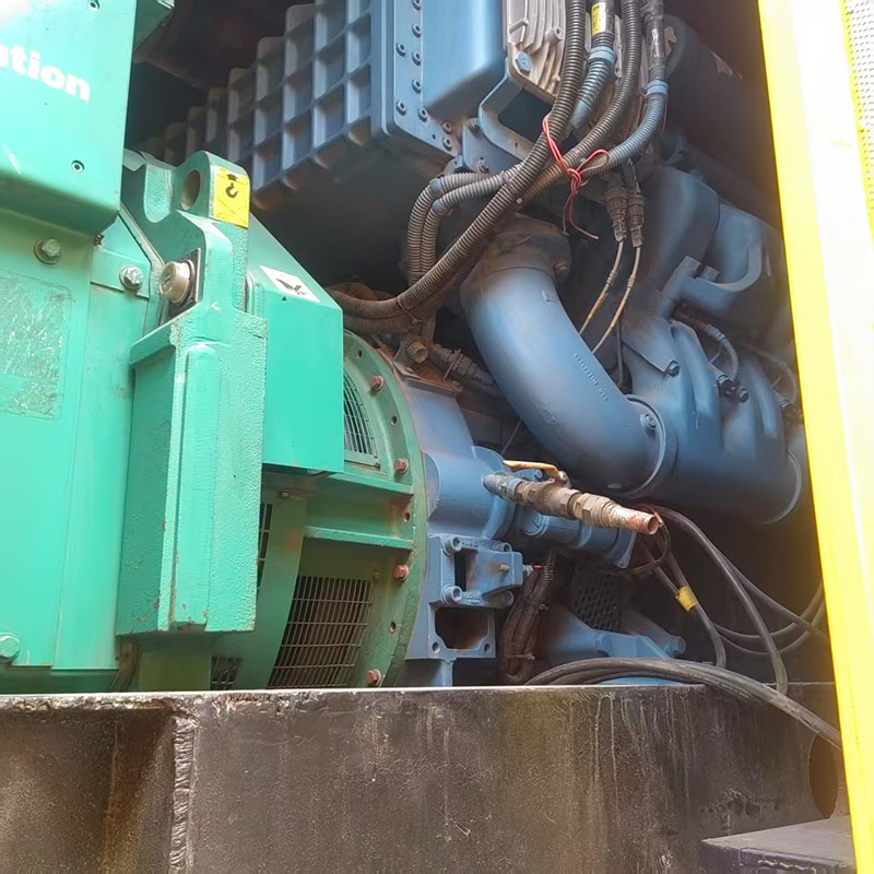 2500KW奔驰MTU二手发电机组出售-2010年出厂