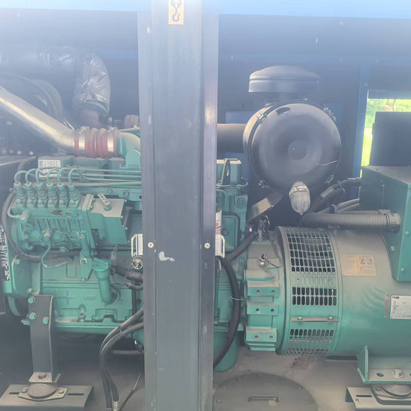 100KW东风康明斯二手静音款发电机组销售-2021年出厂