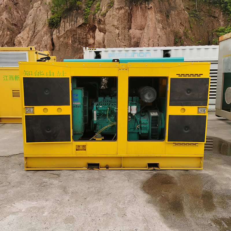 88KW美国康明斯静音款二手发电机组出售-2004年出厂