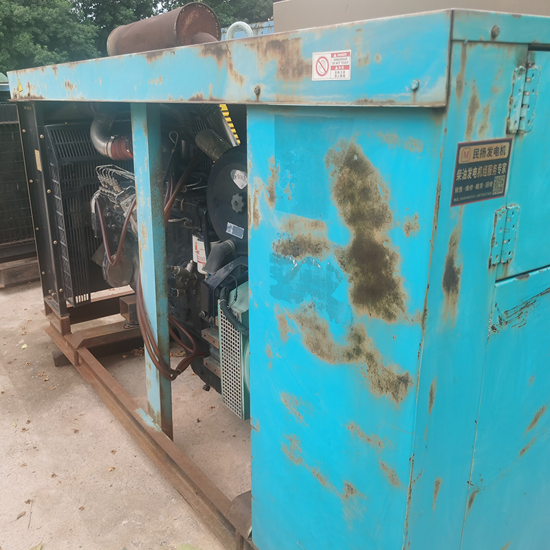 150KW东风康明斯防雨款二手发电机组出售-2009年出厂