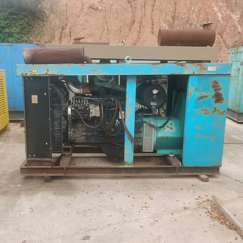 150KW东风康明斯防雨款二手发电机组出售-2009年出厂