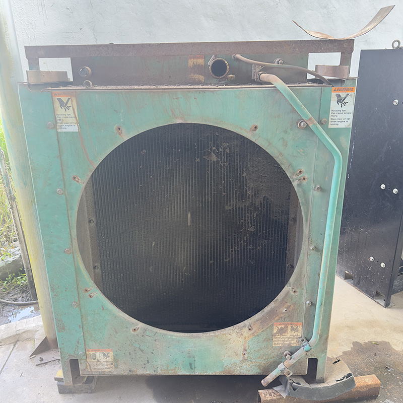 NTA855-G4康明斯二手发电机组全铜水箱散热器