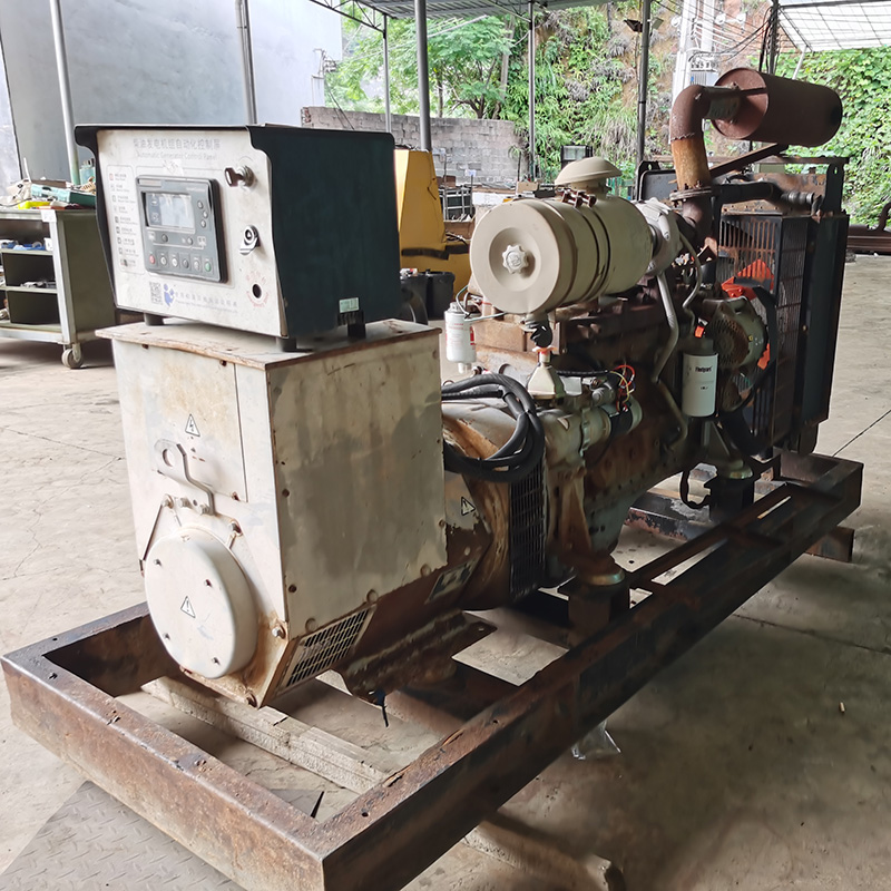 80KVA东风康明斯二手发电机组出售-2010年出厂