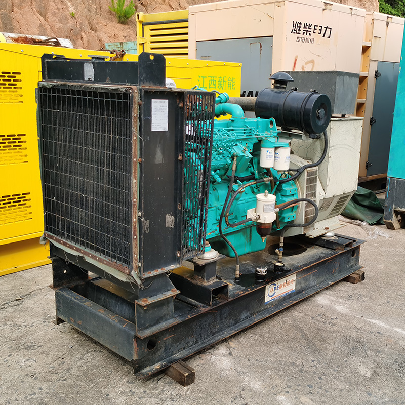 80KW东风康明斯二手发电机组出售-2014年出厂